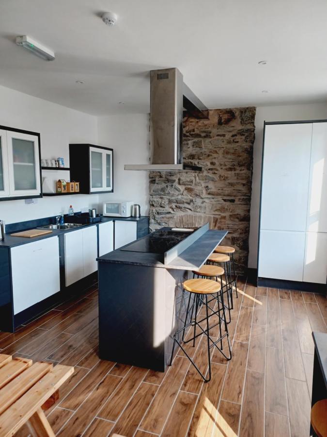 Voyage Hostel - Ensuite Family Rooms With Shared Kitchen Douglas Dış mekan fotoğraf